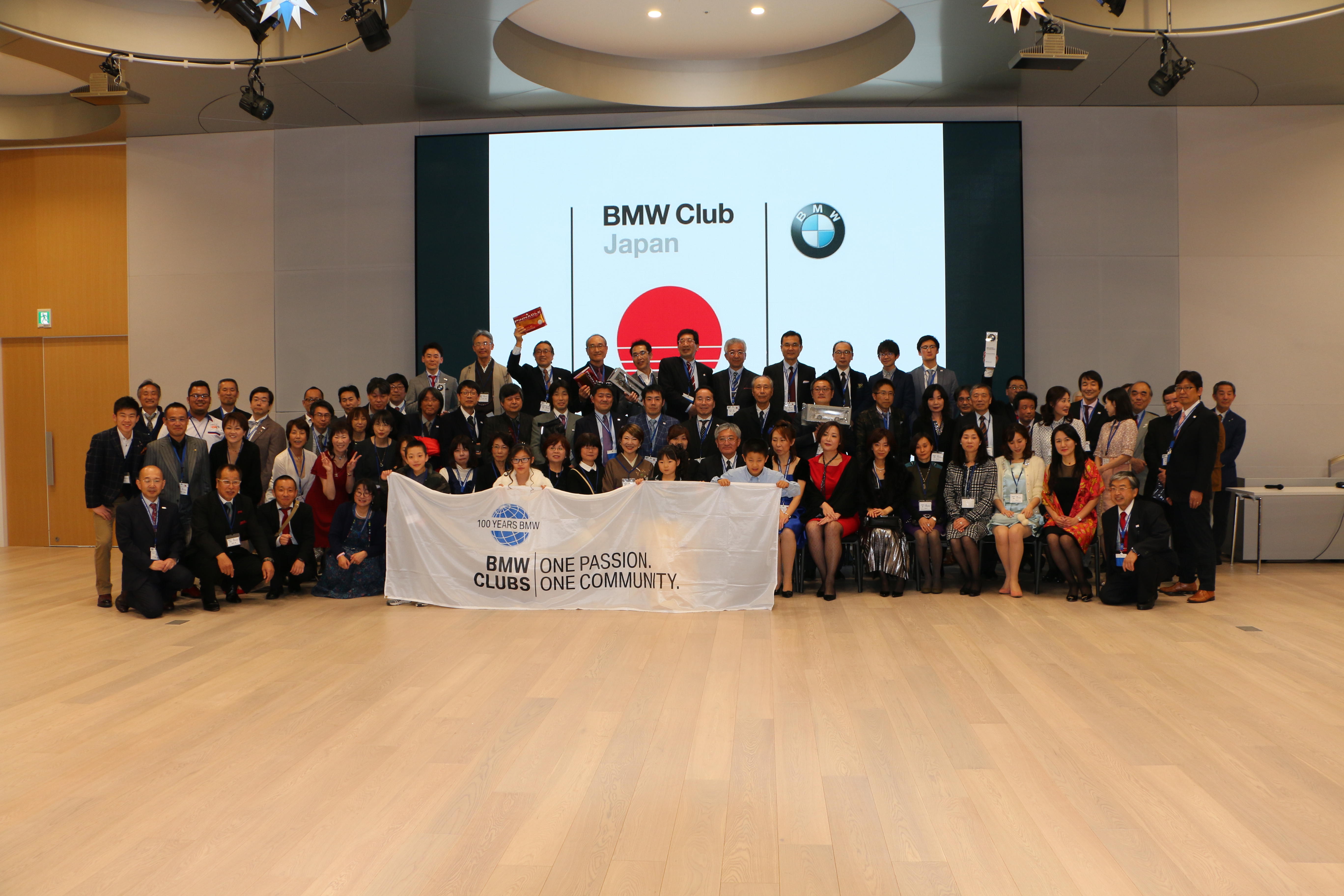 http://www.bmwclubs.ne.jp/event/20161203_%20%28191%29.JPG